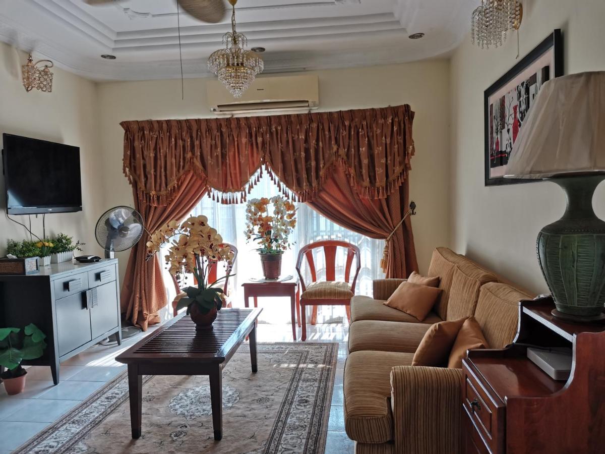 Ainis Guest House In Vista Amani Condominium Kuala Lumpur Kültér fotó