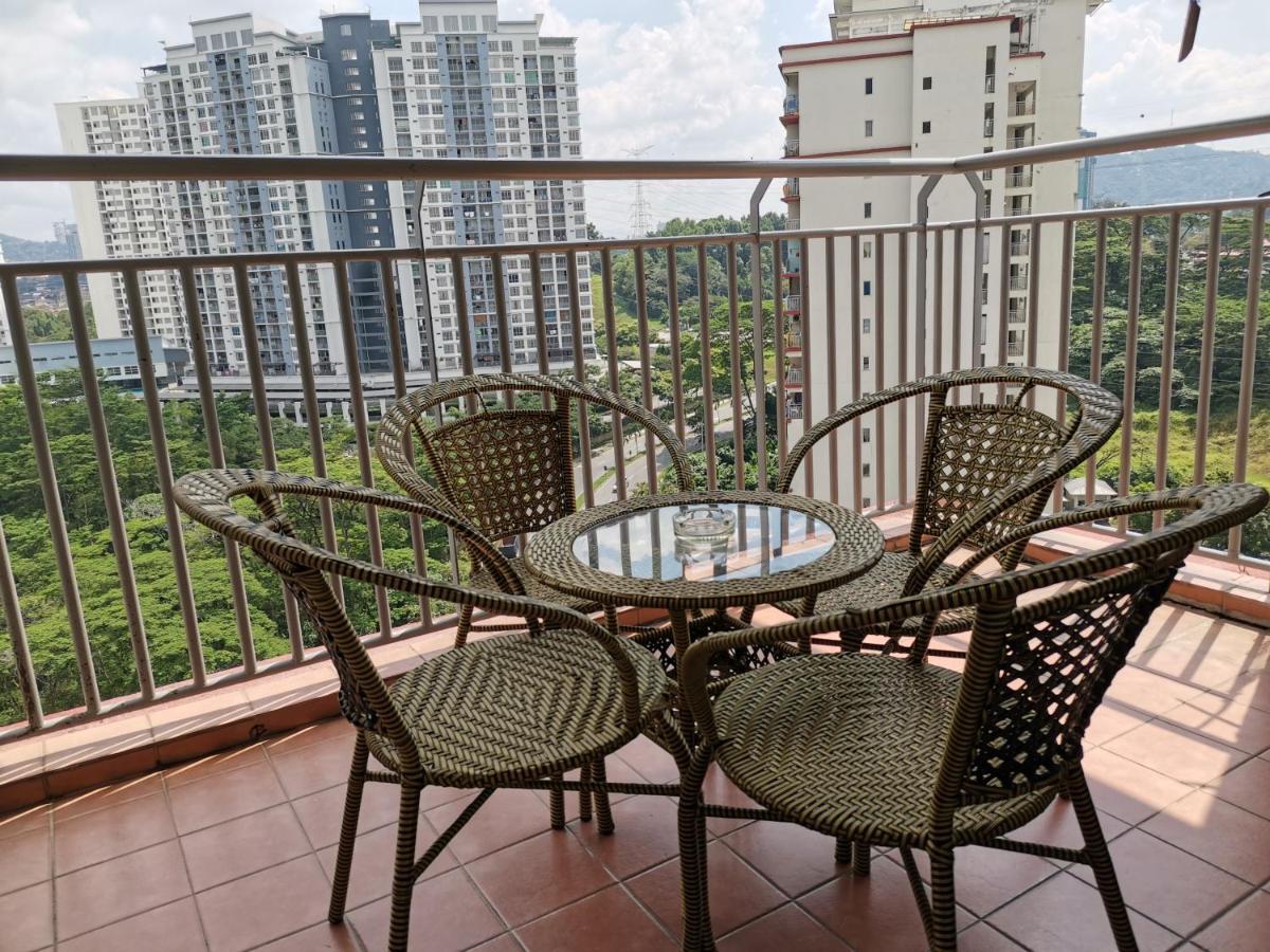 Ainis Guest House In Vista Amani Condominium Kuala Lumpur Kültér fotó